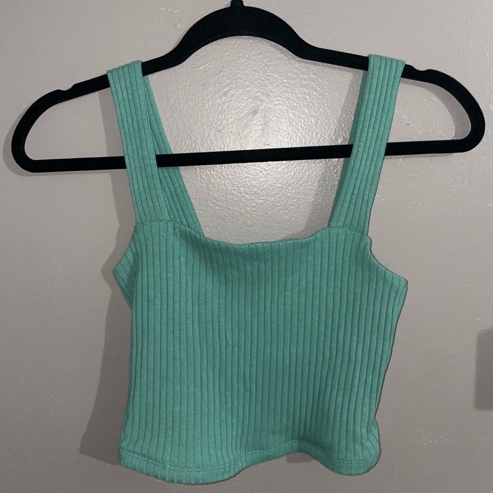 Green American Eagle cropped tank top